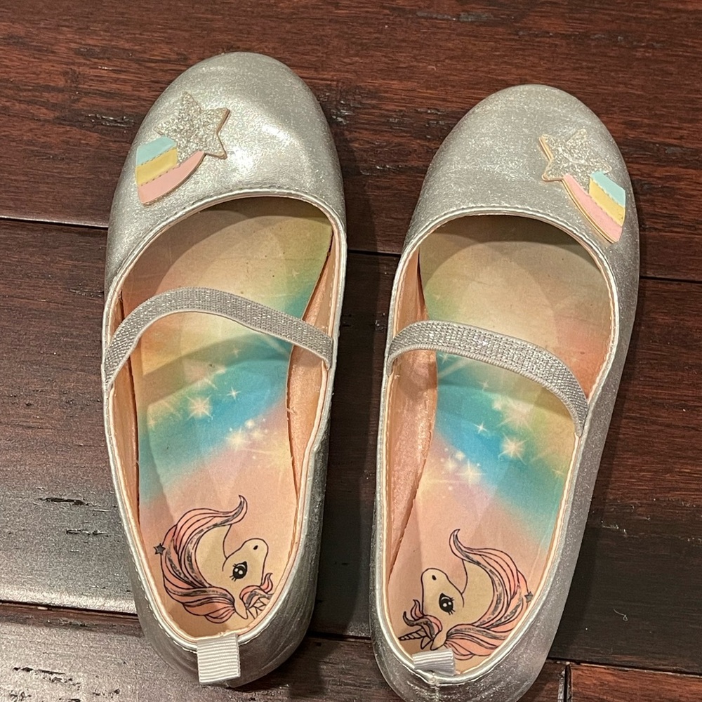 H&M Silver Kids Dress Shoes with Unicorn Charm